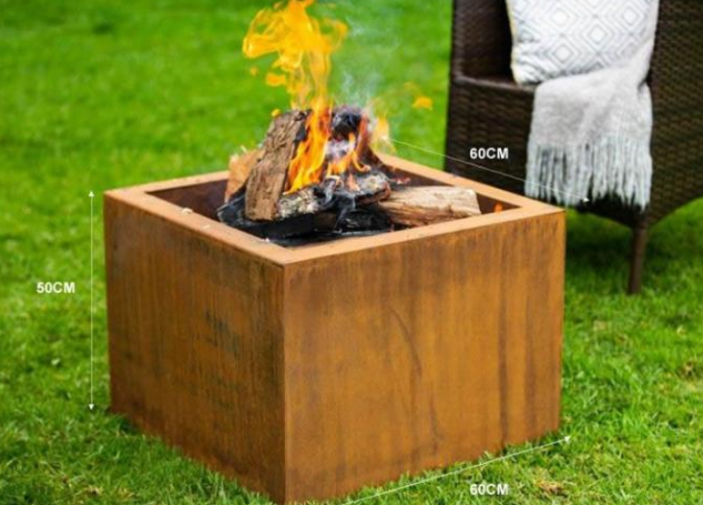 o quadrado de 60cm dá forma ao fogo moderno Pit Table de Rusty Garden Heater Outdoor Corten