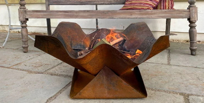 Fogo exterior de aço de aquecimento Pit Heater de Corten da lenha da decoração original do jardim do projeto