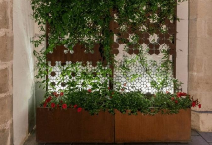 Caixa de aço do plantador da calha de Corten da treliça decorativa do metal do projeto moderno