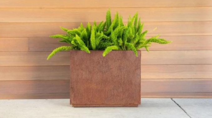 Do metal alto do período de Corten da oxidação da calha do projeto moderno plantador retangular da flor