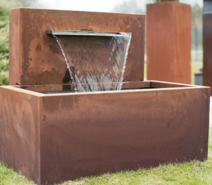 Característica de aço da água da lagoa de Rusty Metal Waterfall Free Standing Corten do jardim