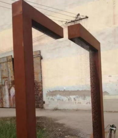 Dobro contemporâneo L fonte do projeto de água de aço de Corten da característica da água do metal