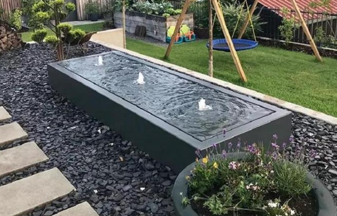 O pó revestiu a fonte de água de aço suave preta do retângulo da tabela de água do metal do jardim