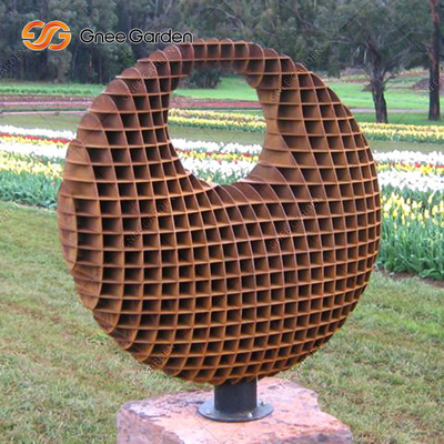 Estátua clássica de aço da escultura do ornamento da estátua do jardim do metal do ouro de Corten