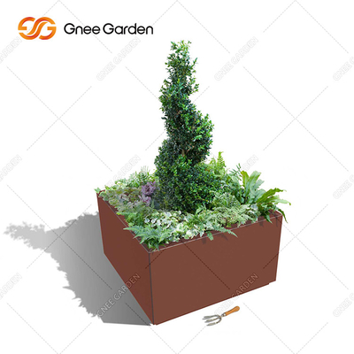 Metal que dobra Rusty Corten Steel Planter Box no pátio exterior