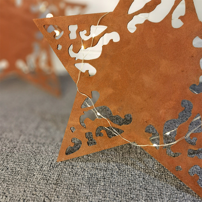 A estrela feito a mão deu forma aos ornamento de aço do jardim de Corten personalizados