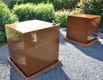 dos ornamento quadrados do jardim do metal de 1100mm característica de aço da água de Corten