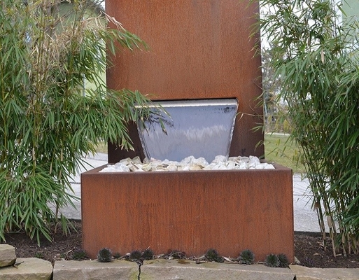 Fonte de aço exterior moderna de Corten decorativa para o jardim