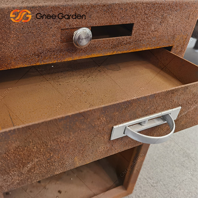 Fogo de aço Pit With Firewood Storage Backyard Rusty Colour de Corten do ASSADO exterior