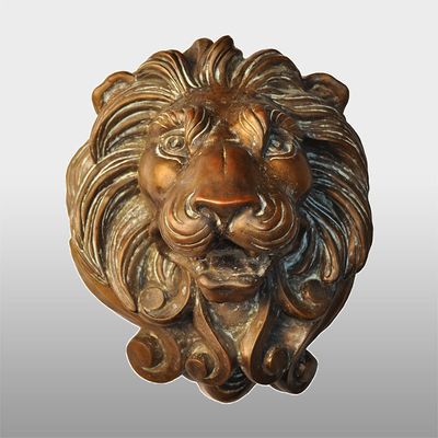 Uma altura de 18 polegadas oxidou ferro de Lion Face Sculpture Unique Cast