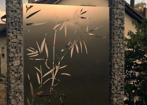 O laser de bambu dos ornamento do jardim do metal dos testes padrões cortou decorativo exterior dos painéis de aço de Corten