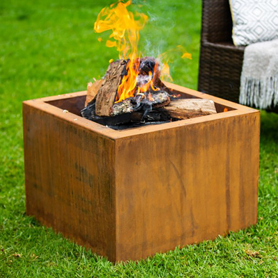 Poço ardente de madeira exterior 600 x 600 X H500mm do fogo do metal do quadrado
