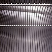 Carrinho de churrasco ao ar livre de pellets de madeira para fumantes de churrasco de pânico com certificado CE