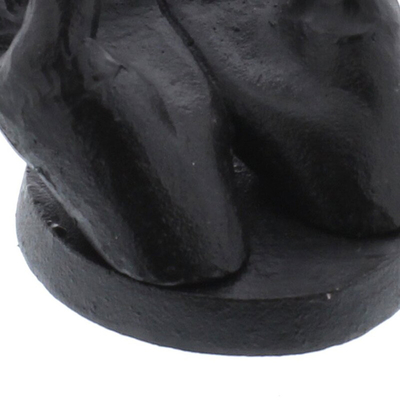 Escultura preta antiga criativa da mão de ferro fundido de 5,5 polegadas ajustada para decorações da casa