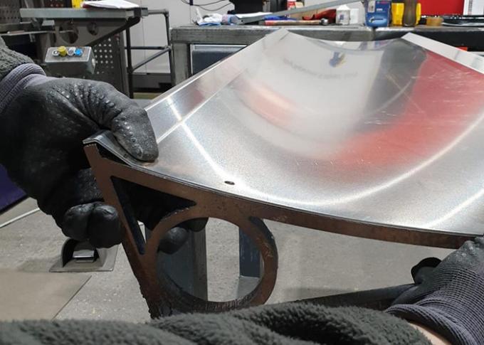 Toldo projetado clássico feito a mão do metal