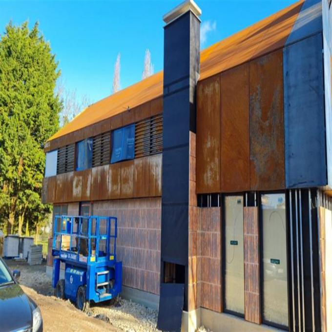 Folha contínua decorativa do revestimento do painel do metal da fachada de aço de Corten