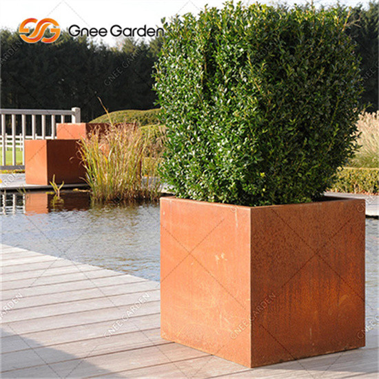 Plantadores de aço de Corten