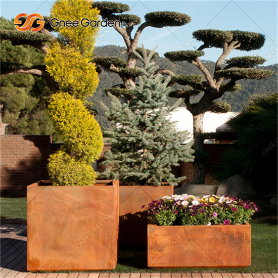 Plantadores de aço de Corten