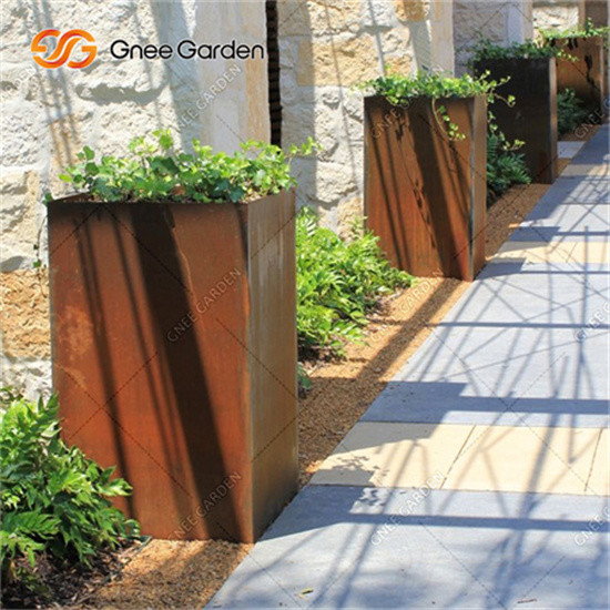 Plantadores de aço de Corten
