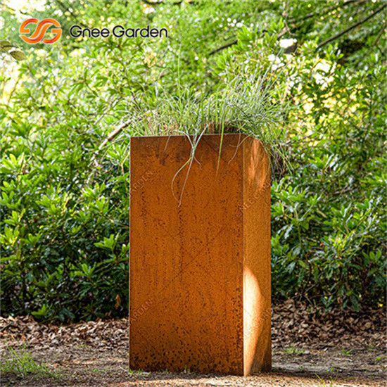 Plantadores de aço de Corten