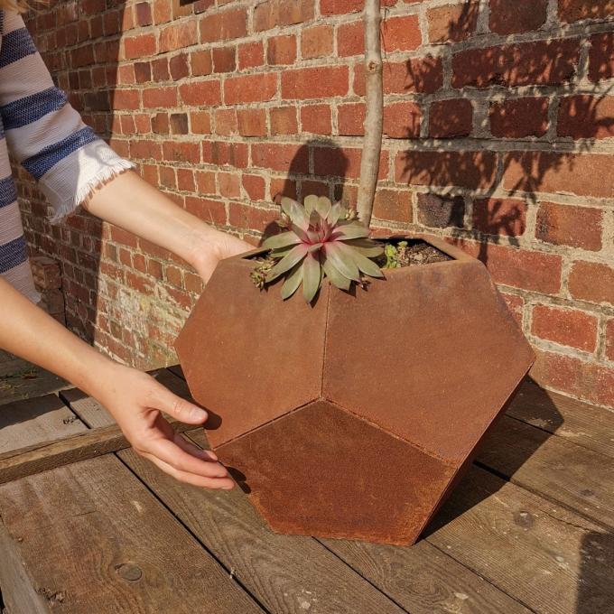 O laser da personalização cortou do jardim criativo de aço decorativo grande de aço do plantador de Corten do vaso de Corten o potenciômetro de flor feito sob encomenda exterior da forma