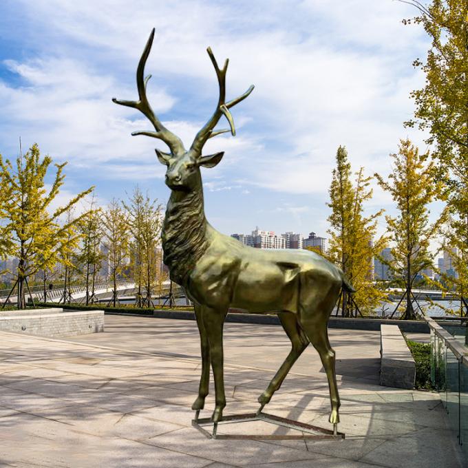 Vida exterior - o tamanho moldou as estátuas de bronze dos alces para a decoração da jarda